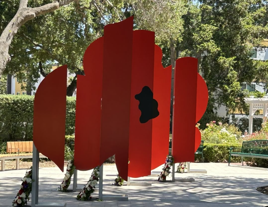 Photo of the poppy memorial in Central Park